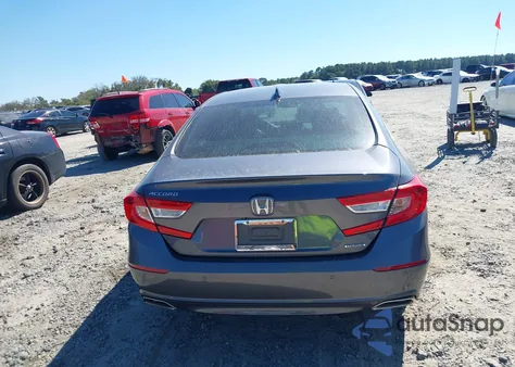 2018 Honda Accord Touring from USA, damaged, VIN 1HGCV1F92JA072843